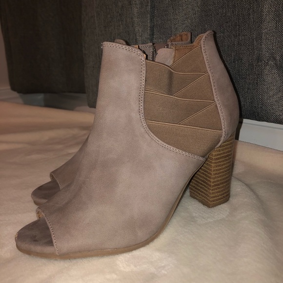 Charlotte Russe Shoes - Charolette Rouse Heels